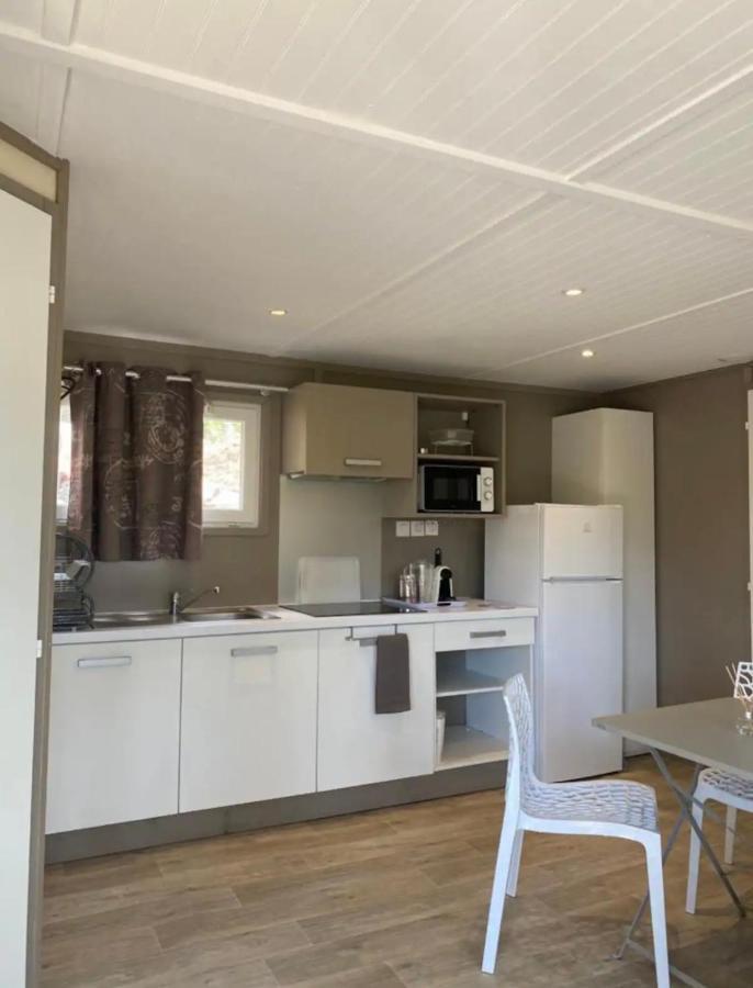 Les Chalets Des Iles 보르고 외부 사진